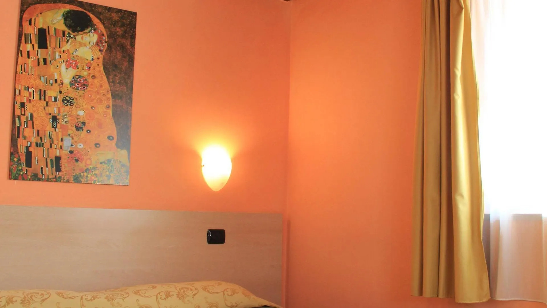 קומו Lizard Hotel